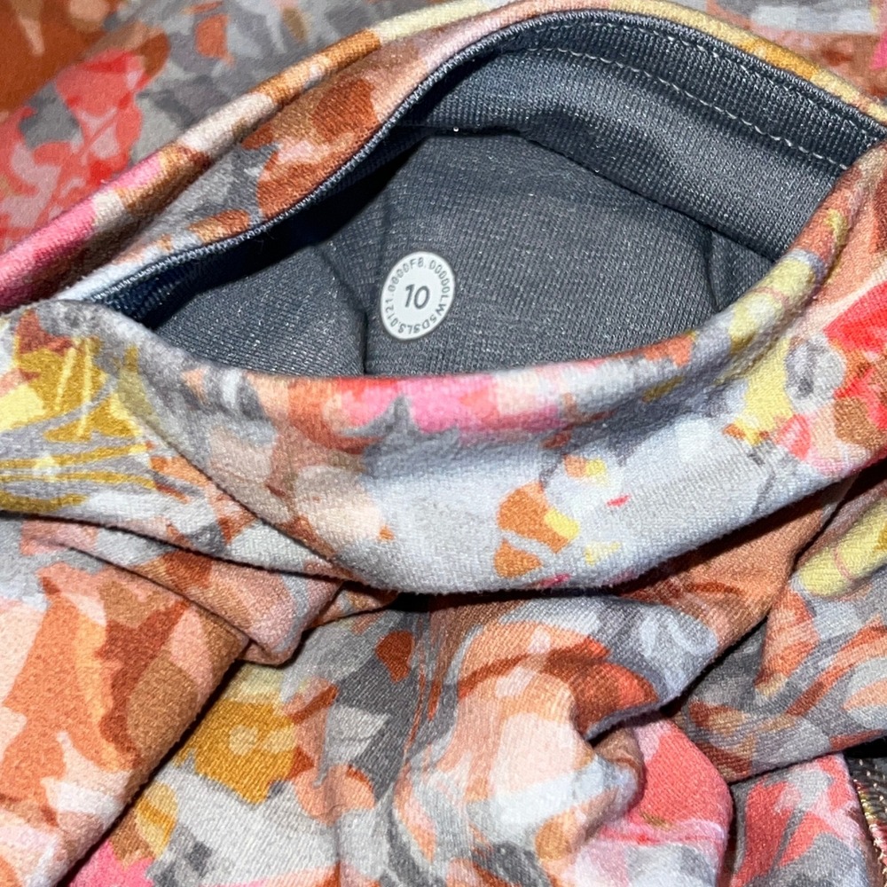 Lululemon Align™ High-Rise Pant in Inflorescence Multi Floral Pattern Size 10 - Picture 4 of 6